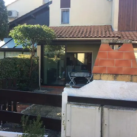 Sur Mer, Maison Dans Proche Soulac-sur-Mer