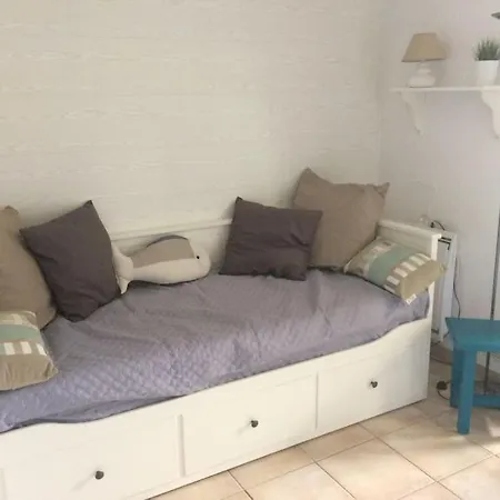 Holiday home Sur Mer, Maison Dans Proche *